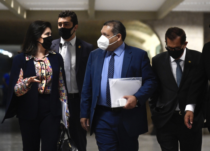 ‘Estreia de Nunes Marques foi vergonhosa’, diz Augusto sobre votação do STF