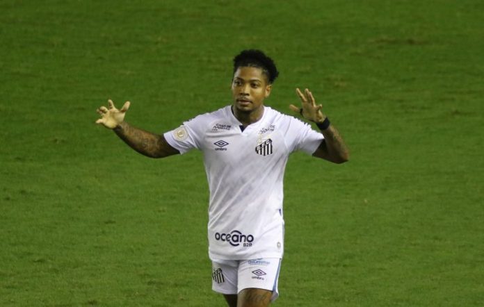 STJD reverte pena de Marinho por expulsão na Copa do Brasil em multa