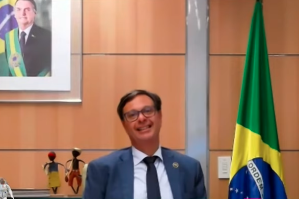 Ministro do Turismo sobre Réveillon: ‘Não dá para liberar aglomeração, mas festas de até 300 pessoas, sim’