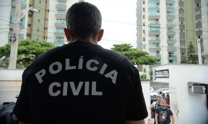 Operação para desfazer quadrilha de carros roubados mobiliza policiais do Rio e Minas Gerais