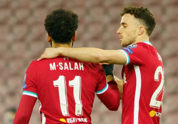 Com recorde de Salah, Liverpool se garante nas oitavas de final da Liga dos Campeões