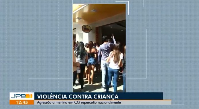 Família de criança agredida em restaurante é acompanhada por secretaria, em Campina Grande