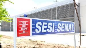 Aprovado na Câmara, novo Fundeb permite repasse a escolas ligadas a igreja e ao Sistema S