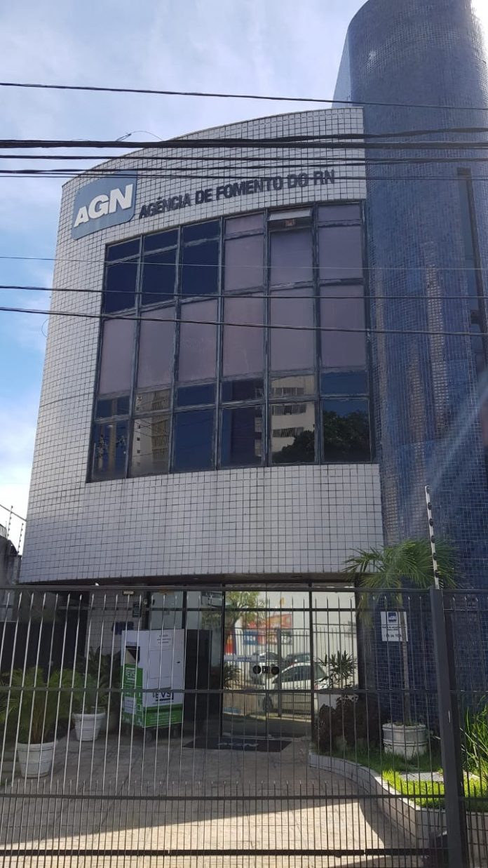 Com 10 colaboradores diagnosticados com Covid-19, Agência de Fomento do RN suspende atendimentos presenciais
