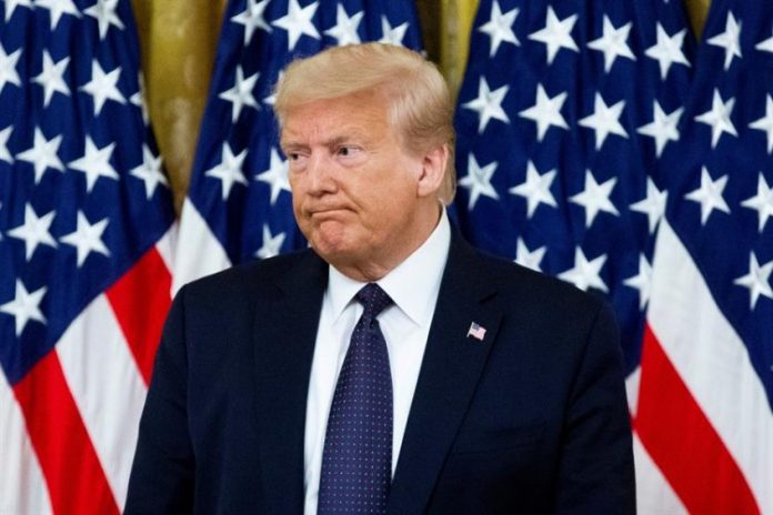 Câmara dos Estados Unidos vota a favor do impeachment de Donald Trump