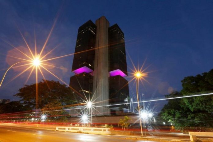 Banco Central mantém Selic a 2% pela quarta vez consecutiva