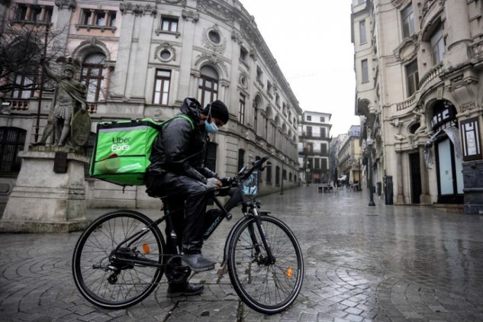 Portugal tem quatro ministros isolados após testarem positivo para o novo coronavírus
