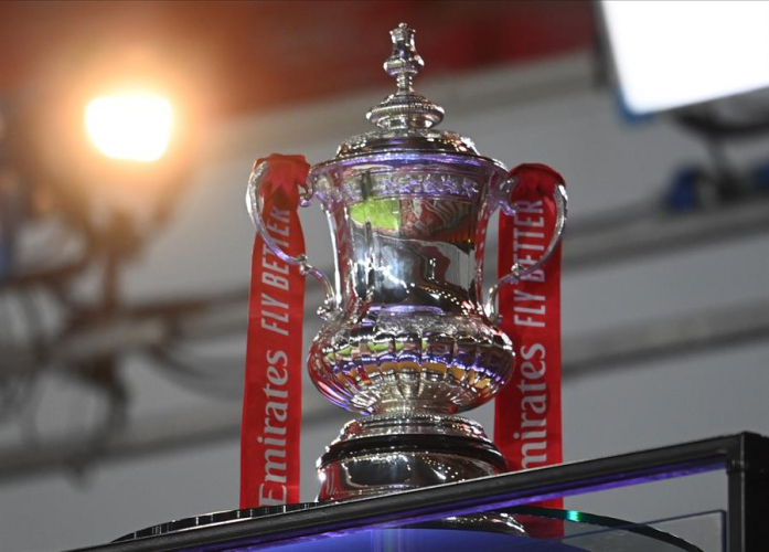 Manchester City e Chelsea goleiam e avançam na Copa da Inglaterra