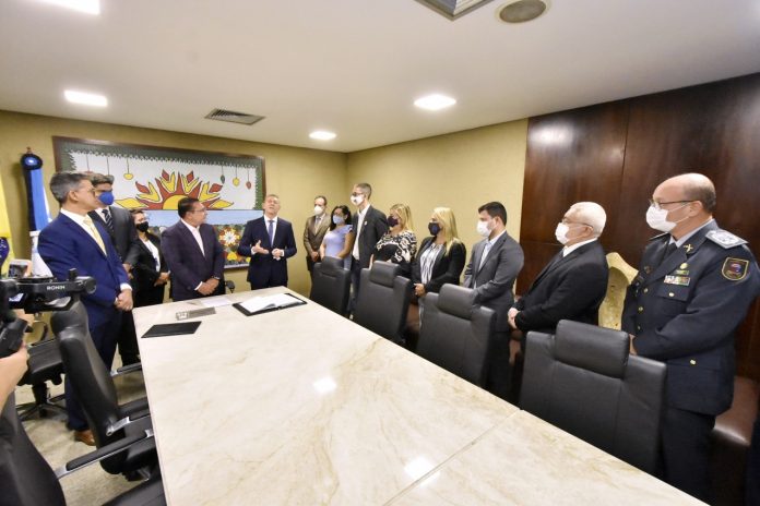 Subtenente Eliabe Marques toma posse como deputado na Assembleia Legislativa do RN