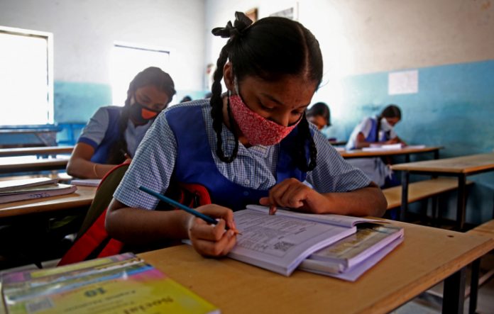 Justiça nega pedido de sindicatos e mantém volta às aulas em São Paulo