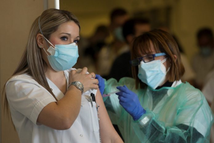 Municípios preparam logística para vacinação contra Covid-19