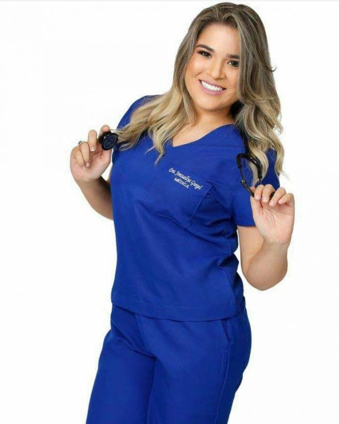 Prefeitura de Caraúbas contrata médica Jonsuellya Gurgel, referência em atendimento de covid-19 na região.