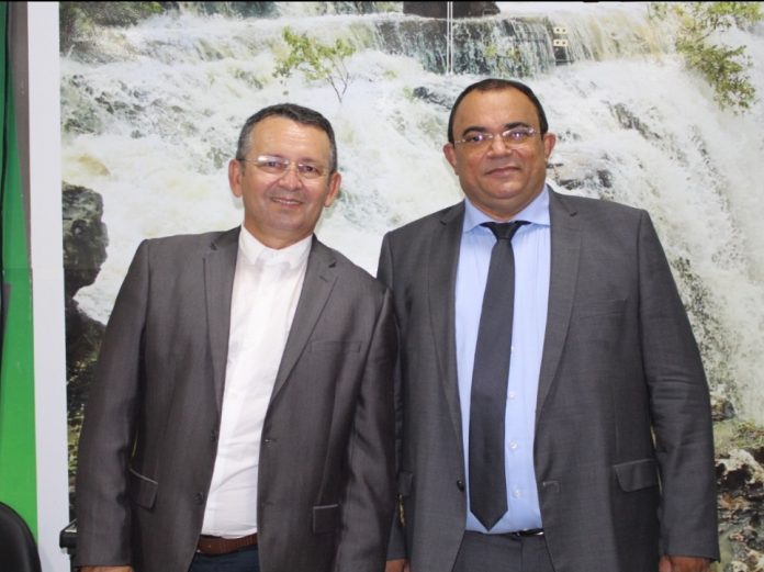 Vice-prefeito Ubiracy Pascoal assumirá Secretária de Turismo no novo Governo de Salomão Gomes.