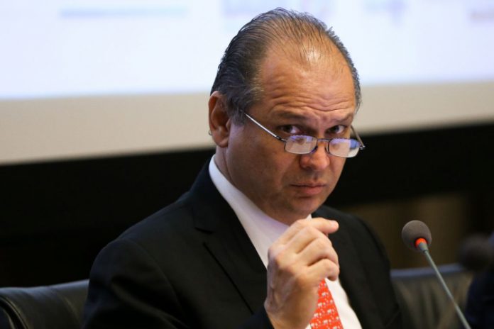 ‘Impeachment de Bolsonaro já é um assunto superado’, avalia líder do governo na Câmara