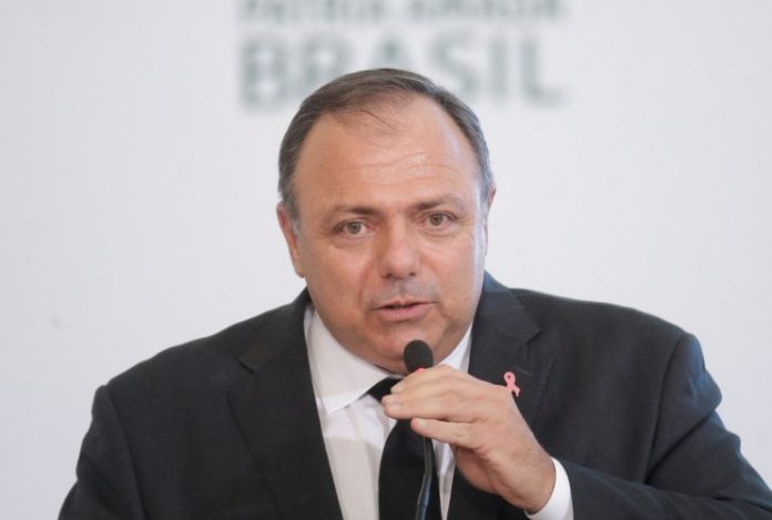 Governadores esperam definir cronograma de vacinação com Pazuello na terça-feira