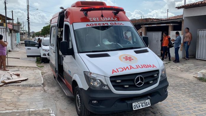 Homem é suspeito de agredir esposa grávida, em João Pessoa