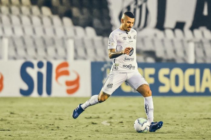 Diagnosticado com Covid-19, Alison deve desfalcar Santos na final da Libertadores
