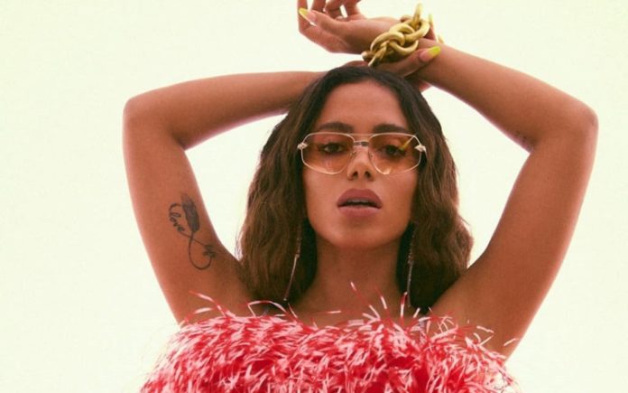 Músicos criticam Anitta, mas não se dedicam a atingir marcos importantes como os dela