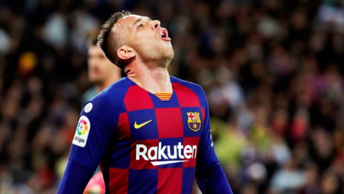 Barcelona tem dívidas milionárias com Palmeiras, Grêmio e Atlético-MG; veja valores