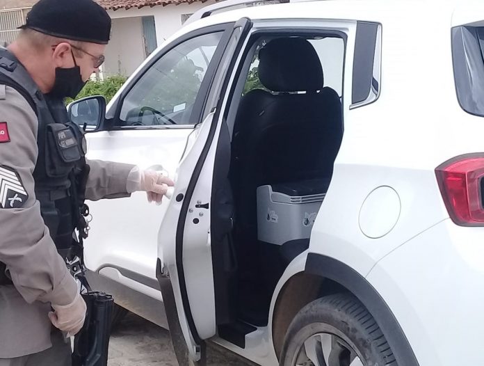 Enfermeira que transportava 70 doses de vacina contra Covid-19 tem carro roubado, na PB