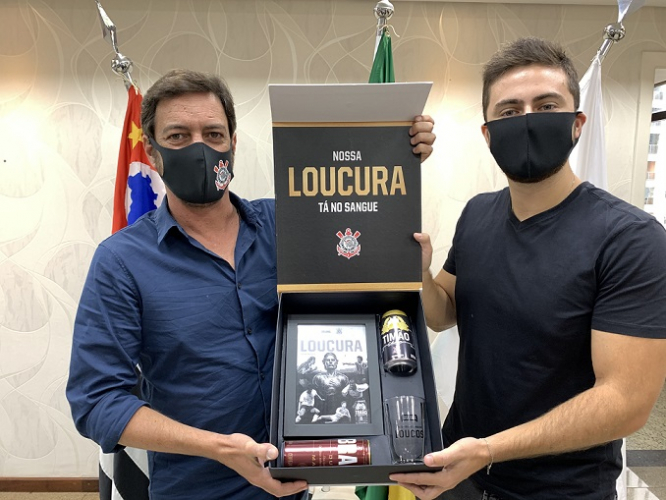 Corinthians fecha patrocínio com marca de bebidas; veja detalhes