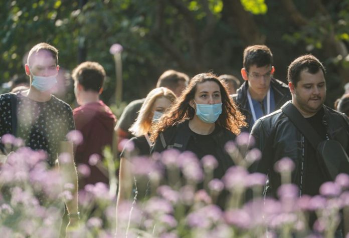 Brasil tem primeiro caso no mundo de reinfecção da Covid-19 com mutação da África do Sul