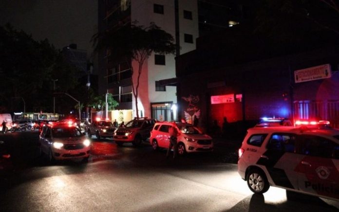 Ação da Prefeitura de SP dispersa 6.700 pessoas de eventos clandestinos entre Natal e Ano Novo