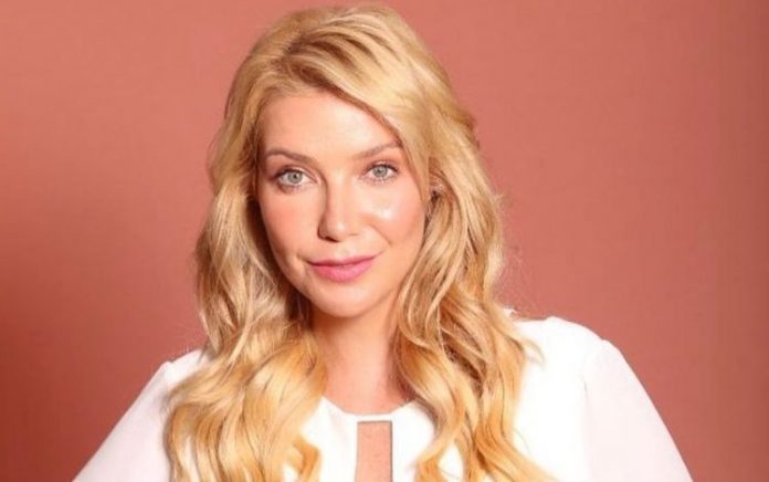 Luiza Possi faz homenagem ao pai internado há 60 dias devido à Covid-19