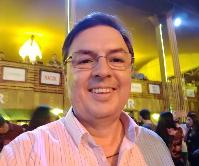 Jornalista Fernando Soares morre por complicações da Covid-19, aos 53 anos, em Campina Grande