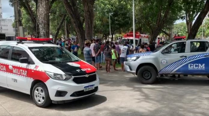 Homem fica ferido após ser baleado no Parque Sólon de Lucena, em João Pessoa