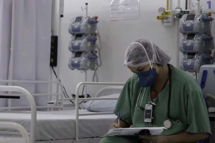 Brasil registra 62 mil casos e 1.192 mortes por Covid-19 em 24 horas