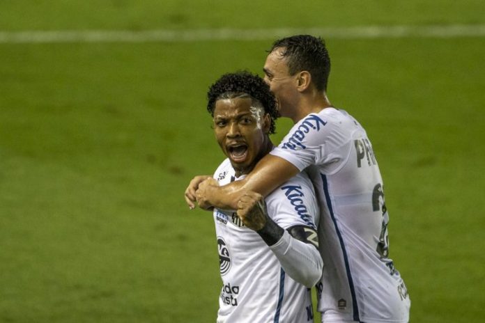 Exclusivo: Cuca abre o jogo e diz que quer Marinho na seleção brasileira