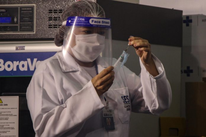 Combate à pandemia faz governo acumular déficit de R$ 743 bilhões em 2020