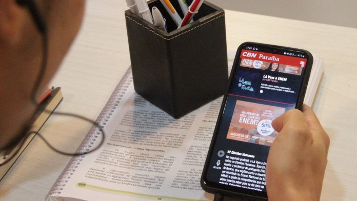 Podcast Lá Vem o Enem 2020: episódio #22 aborda os desafios do mercado de trabalho para o jovem