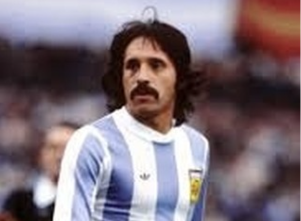 Campeão do mundo pela Argentina é internado com Covid-19 em UTI