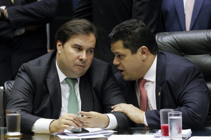 Qual é o papel dos presidentes da Câmara e do Senado e por que o cargo é alvo de tanta disputa?