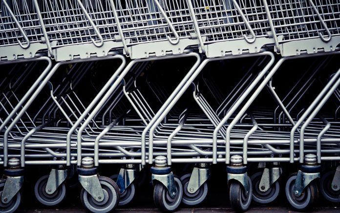 Supermercado de Natal é condenado a indenizar cliente que foi abordado como suspeito de ser assaltante