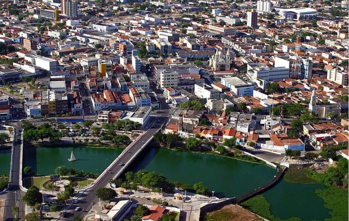 Prefeito de Mossoró decreta calamidade administrativa e financeira e suspende diárias de viagens e gratificações
