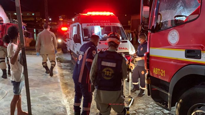 Mulher ateia fogo na própria casa, em João Pessoa