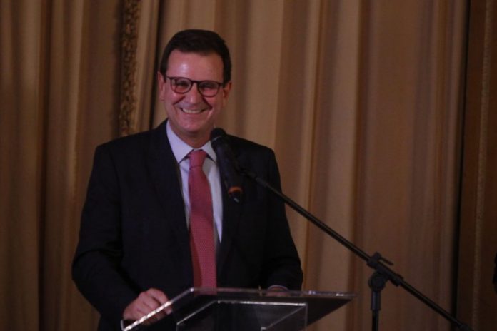 Eduardo Paes diz que Rio não tem previsão para pagar salário de dezembro e 13º de servidores