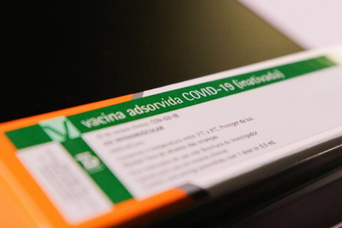 Anvisa deve liberar segundo lote da CoronaVac nesta sexta-feira