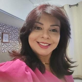 Professora morre por complicações da Covid-19, aos 48 anos, em Campina Grande