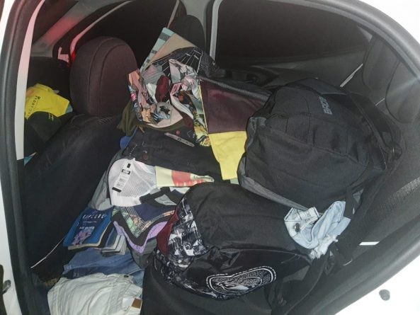 Grupo é preso suspeito de roubar carro e 500 peças de roupa de loja do Padre Zé, em João Pessoa