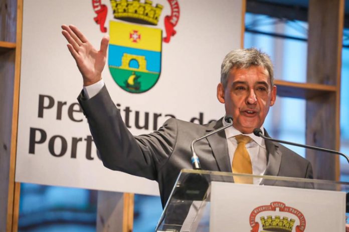 Sebastião Melo promete levar vacina a Porto Alegre mesmo se ‘governo federal não der sinais’