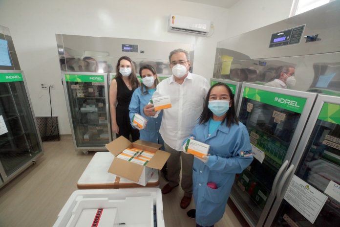 Prefeito Álvaro Dias anuncia que será o primeiro vacinado contra Covid-19 em Natal