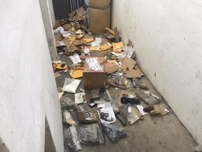 Suspeito de roubar armas dentro de delegacia é preso em Natal