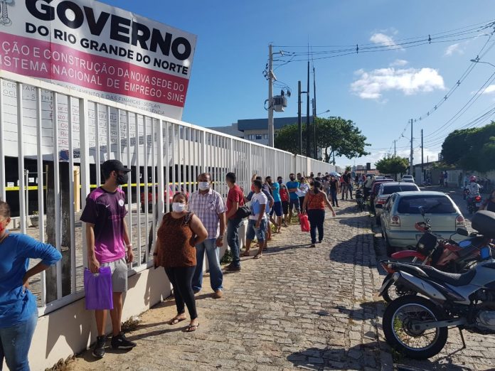 Sine oferece 13 vagas de emprego para Natal e Grande Natal nesta segunda-feira (25)