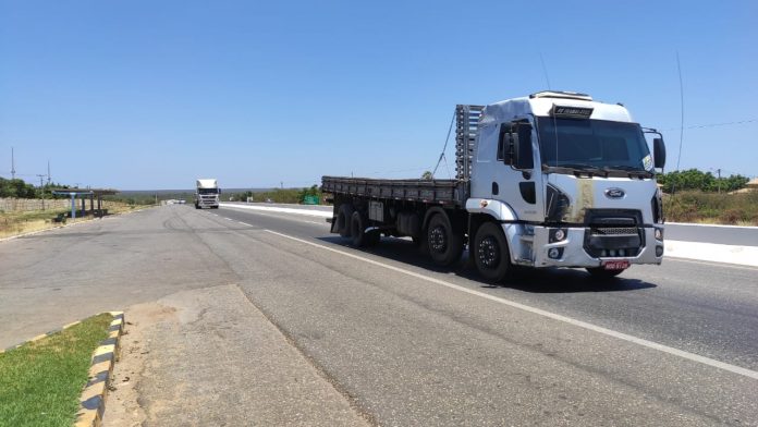 Governo estuda concessão da BR-304 à iniciativa privada, diz ministro da Infraestrutura