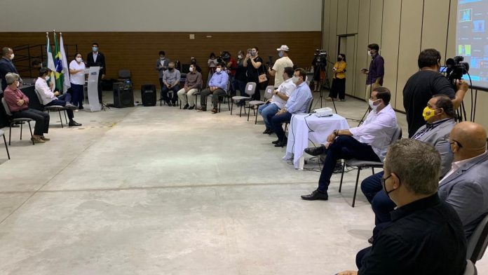 Reunião entre governo e prefeituras discute imunização contra Covid-19 no RN; estado prevê chegada de vacinas até dia 31