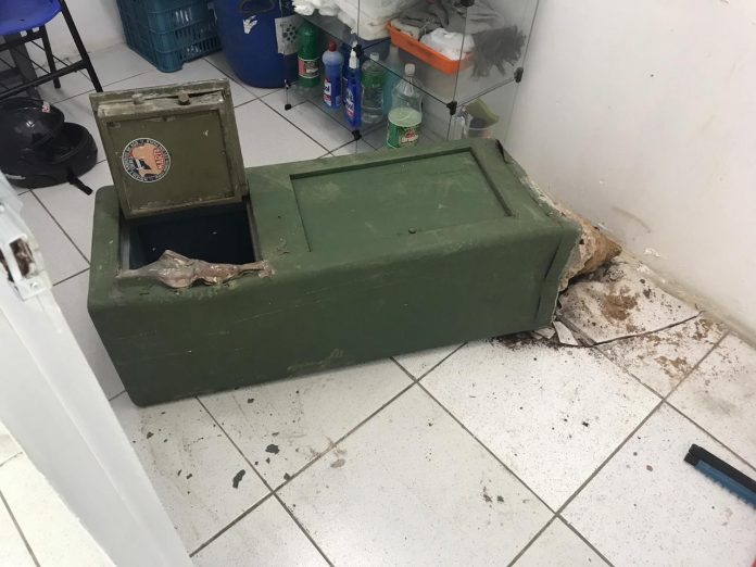 Criminosos invadem farmácia, arrombam cofre, chupam picolés e furtam dinheiro e remédios na Grande Natal